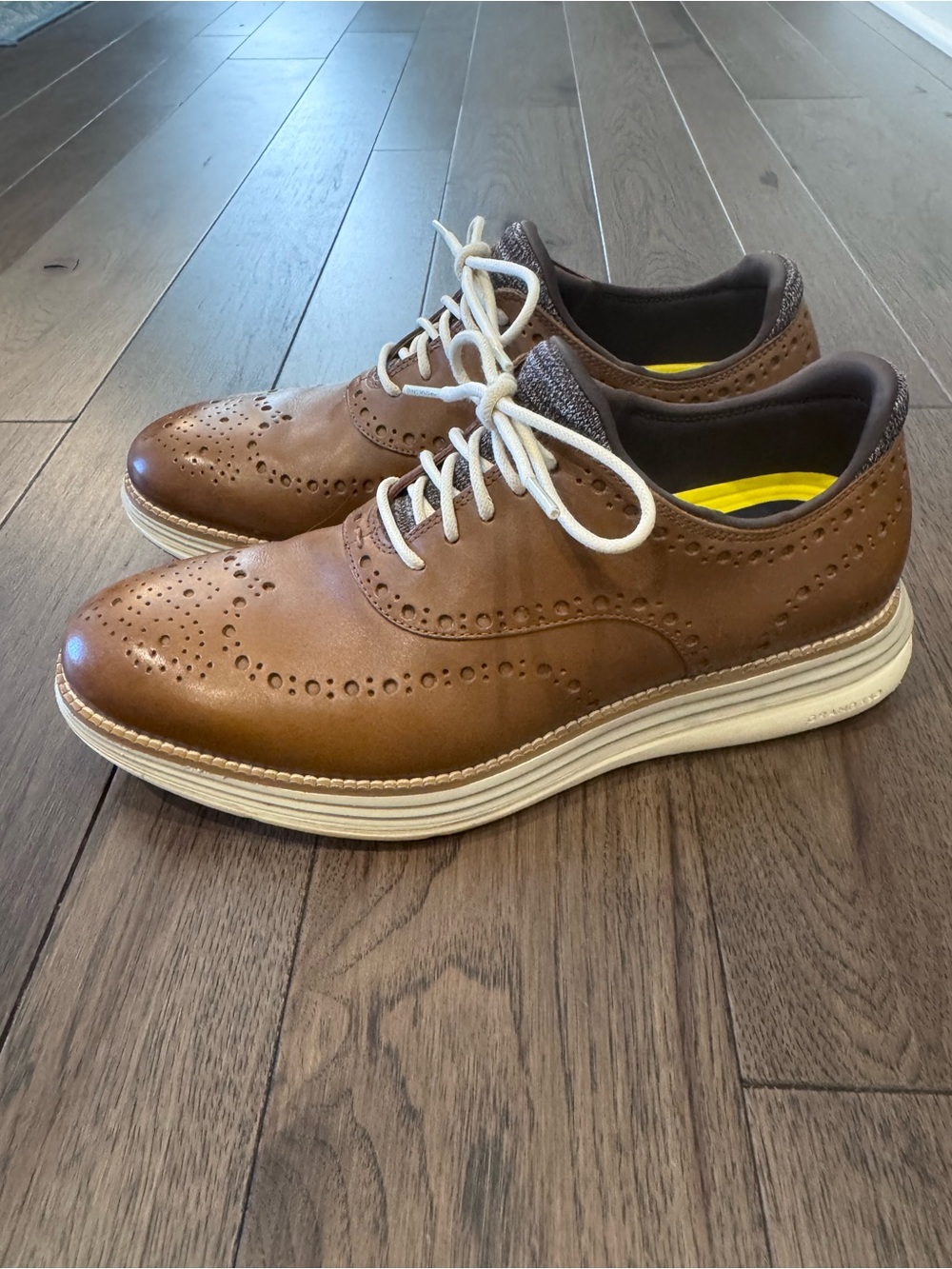 Cole Haan OriginalGrand Ultra Wingtip Oxford.  Men’s size 9